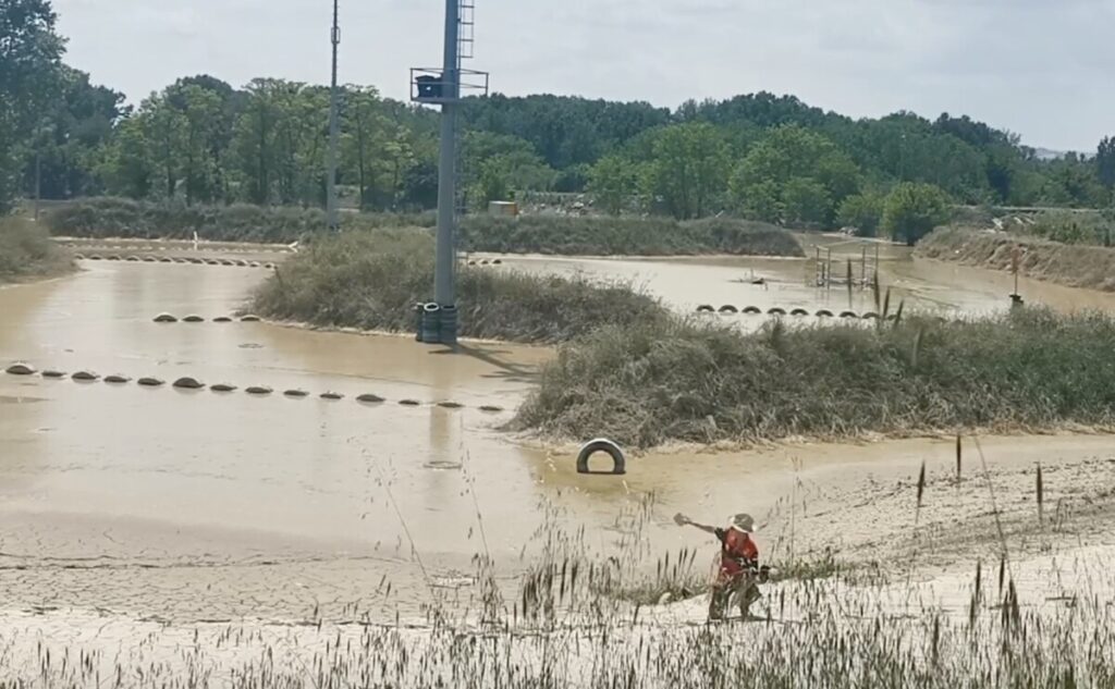 赛道将从泥泞中重生:Galliano Park 课程(视频) Galliano Park, alluvione