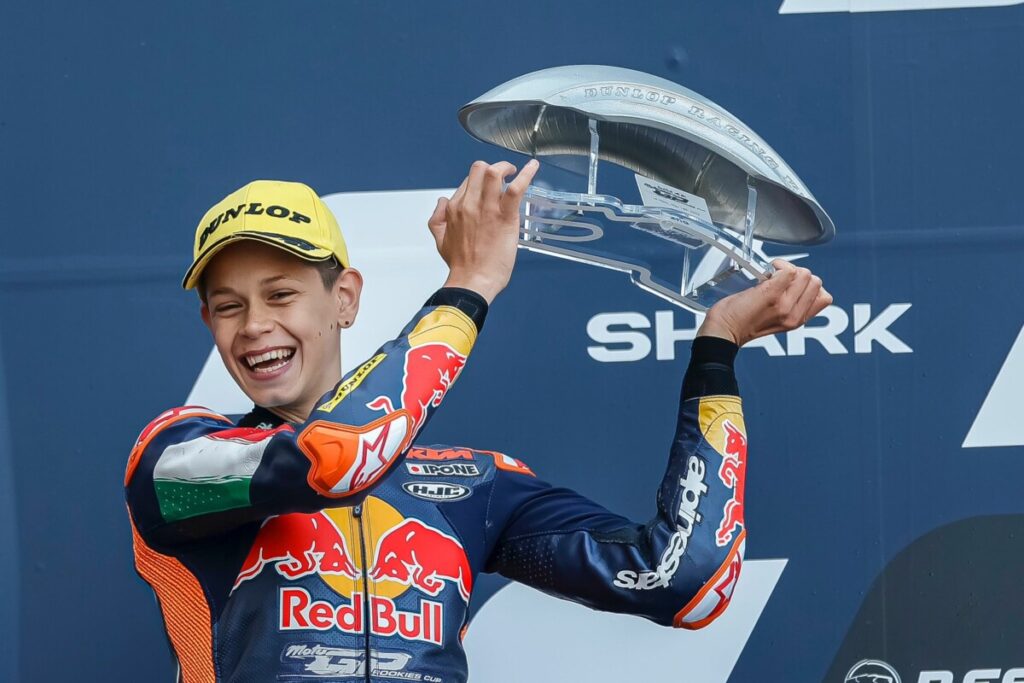 Guido Pini springt in Le Mans vom Podium „Ich habe mehr riskiert“ pini-primo-podio-rookies-cup