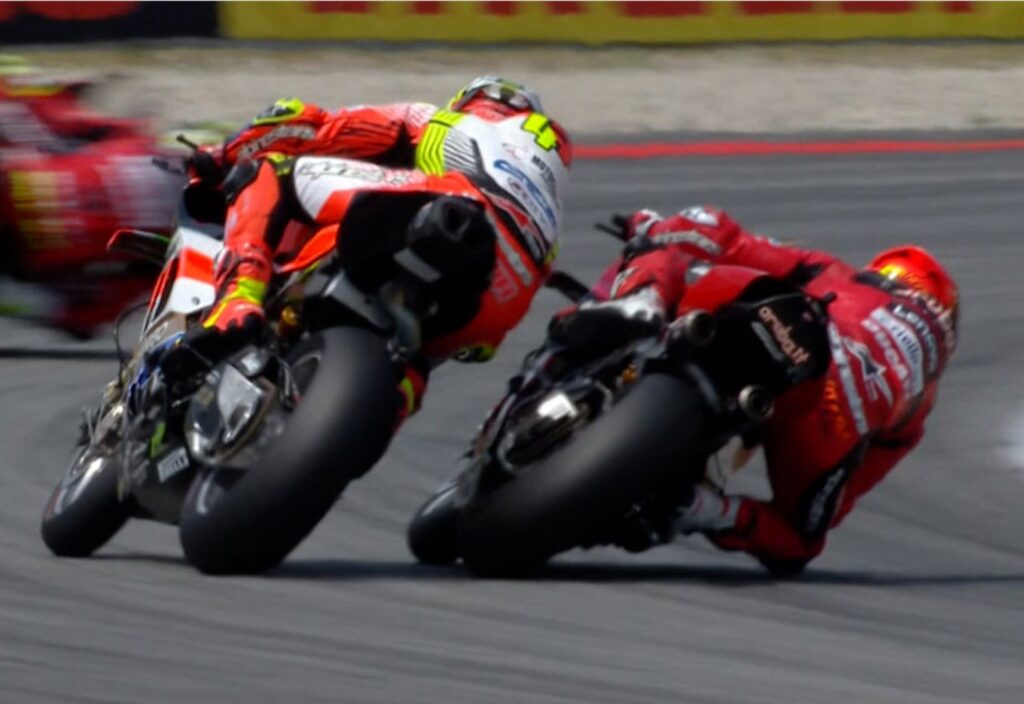 Bassani Rinaldi Gara 1 Superbike Barcellona