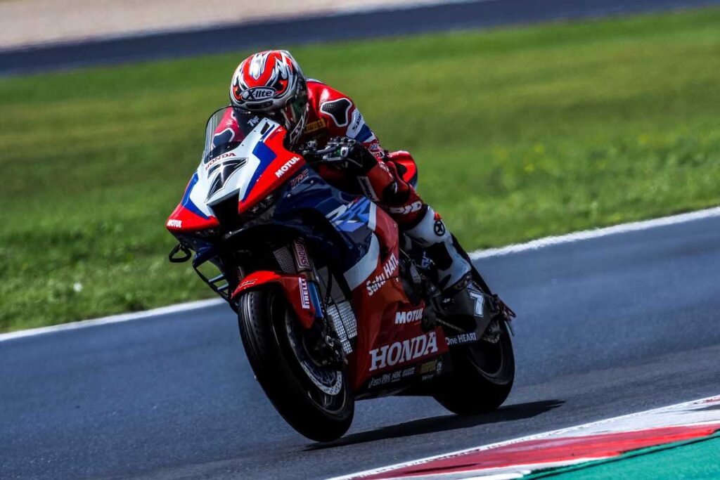 Iker Lecuona Xavi Vierge Honda Superbike