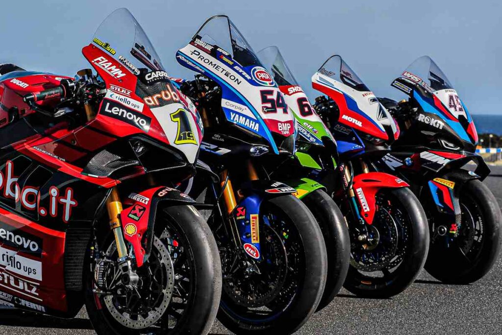 Superbike, der Appell des ehemaligen Technikchefs: „Wir brauchen eine Gewichtsbegrenzung“ Superbike Limite peso moto pilota Scott Smart