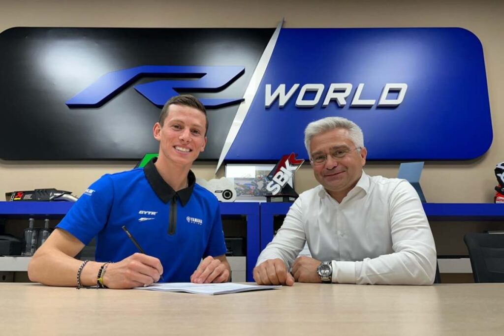 Andrea Locatelli Yamaha Superbike rinnovo