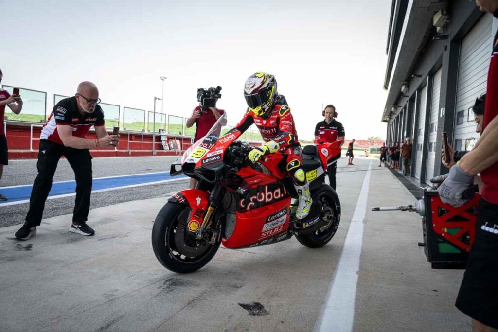 Alvaro Bautista, lihat bagaimana kelanjutannya dengan MotoGP!  (video) Alvaro Bautista test Ducati MotoGP Misano