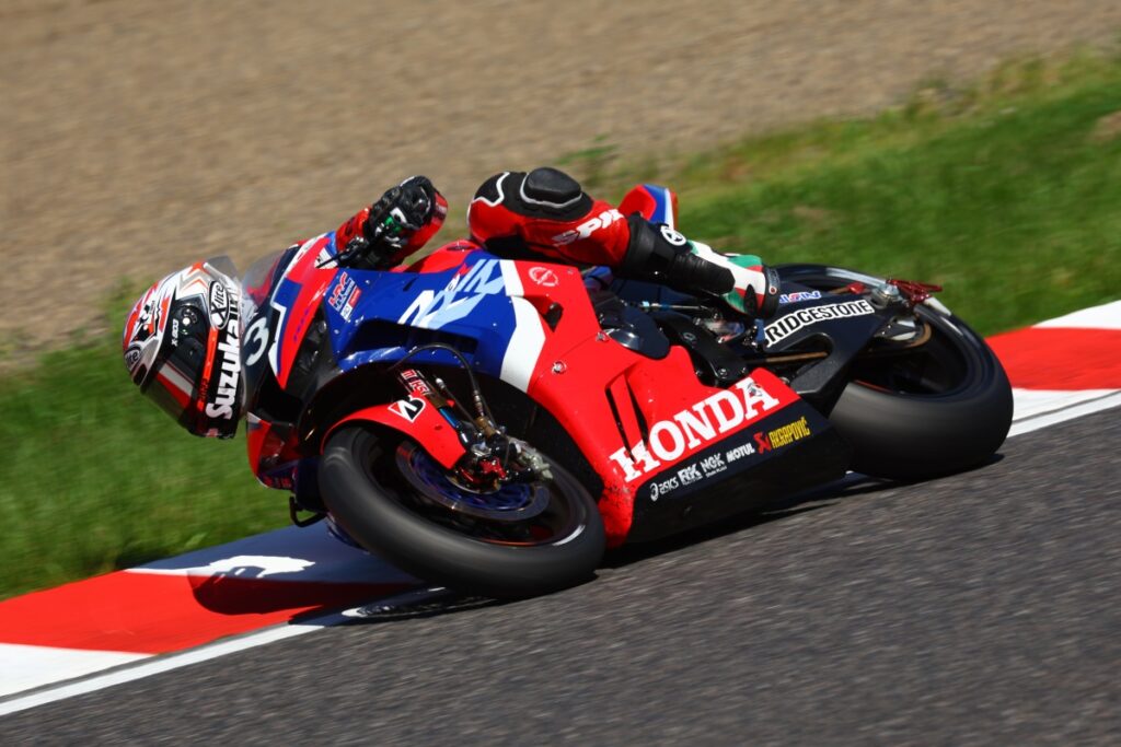 Lecuona und Vierge zusammen mit HRC beim 8-Stunden-Rennen von Suzuka 2023 Lecuona e Vierge insieme con HRC alla 8 ore di Suzuka 2023