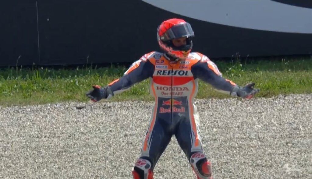 marquez-honda-crash-mugello