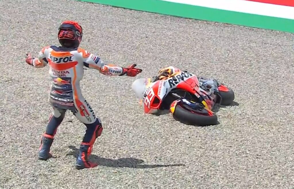 MotoGP Mugello: Bagnaia tanpa rival, Honda kembalikan Marquez marc-marquez-crash-gp-mugello