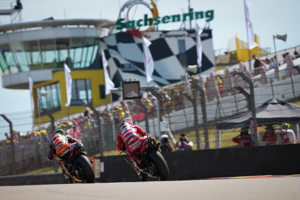 Atemloser MotoGP, alle am Sachsenring: die Zeiten des GP motogp-gp-sachsenring-orari-2023