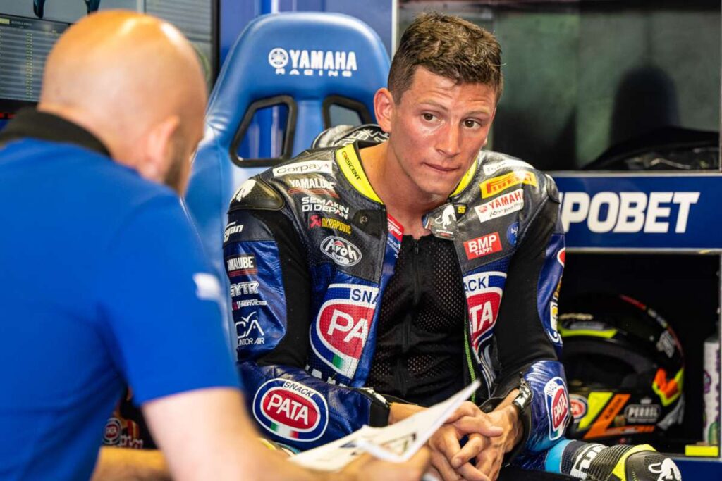 Superbike, Yamaha krönt Locatelli: „Er wird in Zukunft ein Titelgewinner sein“ Andrea Locatelli Yamaha Superbike