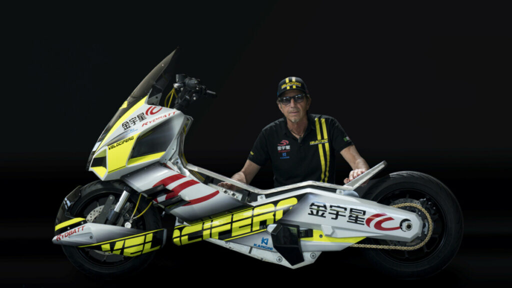 Velocifero, voici le scooter électrique qui va défier le record de vitesse velocifero-prototipo-monopattino-elettrico