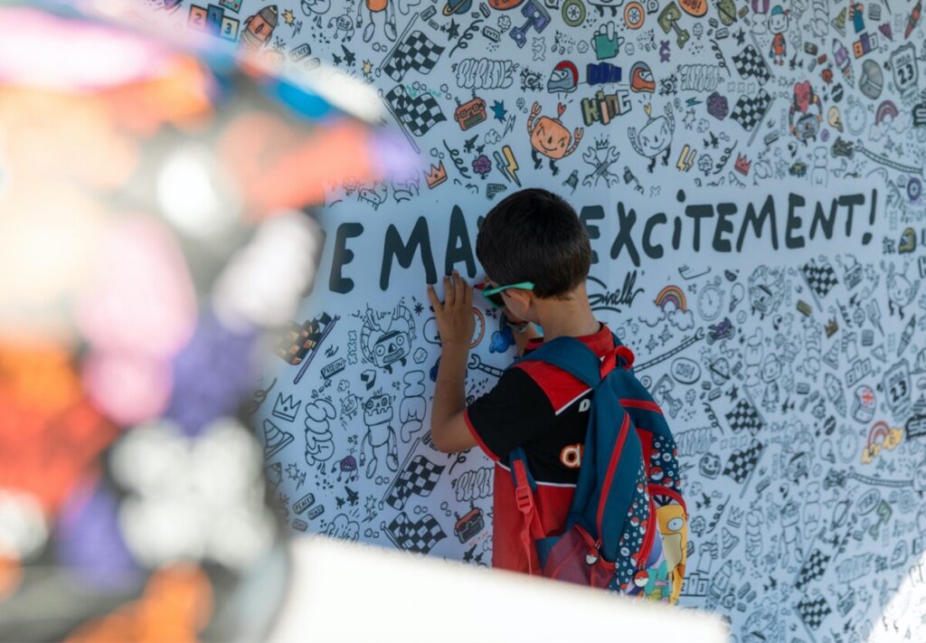 Seni di paddock, Superbike diluncurkan kembali untuk menemukan dunia baru Superbike, Street Art