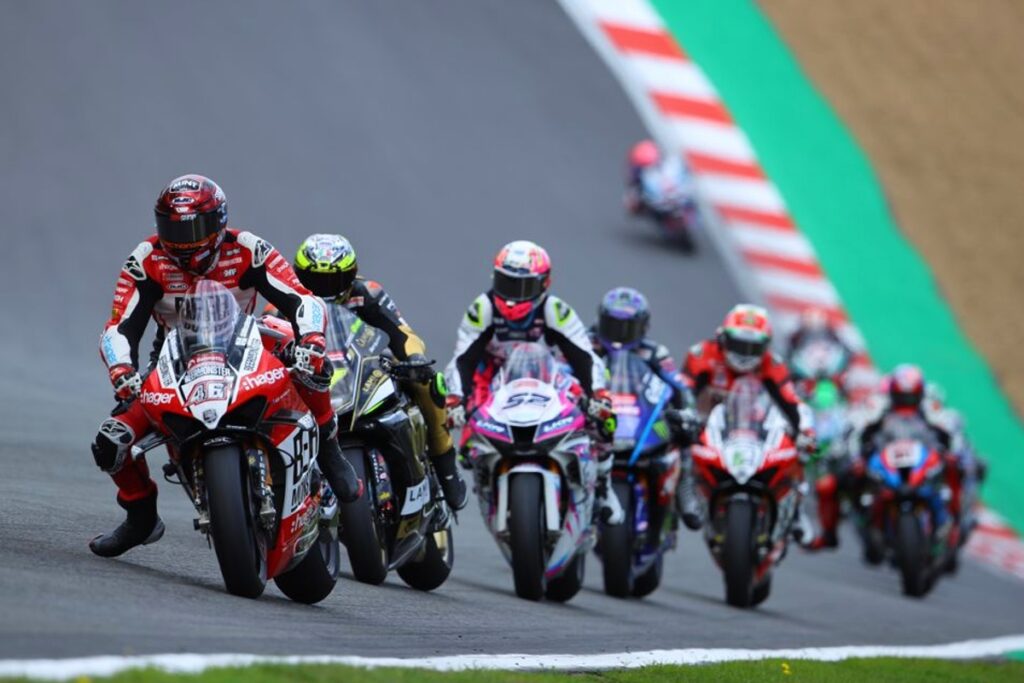 Bridewell incontenibile nel British Superbike: Re di Brands Hatch