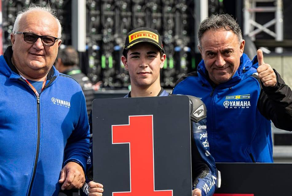 Emiliano Ercolani continue de briller : leader européen Yamaha R3 Emiliano Ercolani