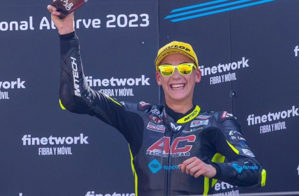 Moto3: Luca Lunetta, Charakter und Geschwindigkeit „Immer zum Angriff bereit“ luca-lunetta-podio-juniorgp-portimao