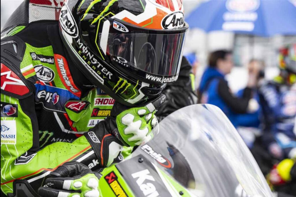 Jonathan Rea Superbike Donington Kawasaki