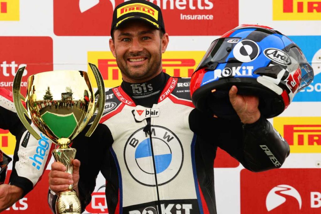 Superbike, van der Mark ist noch nicht bereit: BMW ruft Haslam in Imola an Leon Haslam Superbike BMW Imola