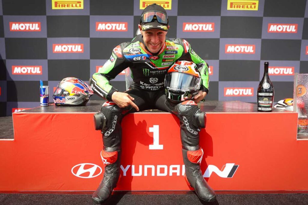 Superbike Most, Jonathan Rea vince e non si esalta