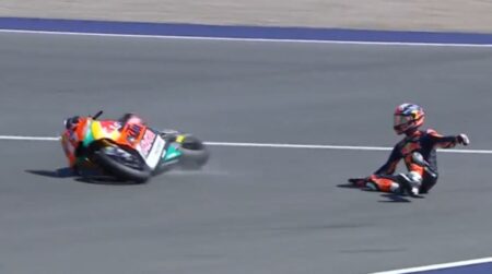 acosta-crash-q2-moto2-austria
