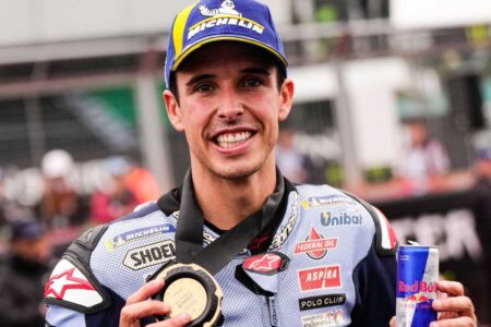 MotoGP Silverstone, Alex Marquez vince e scorda la Honda