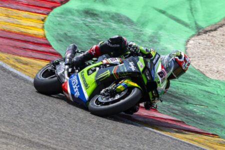 Superbike, Kawasaki: lavoro diverso per Rea e Lowes ad Aragon