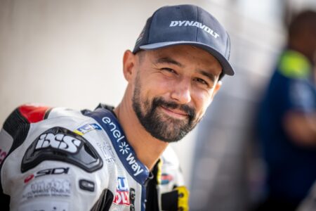 Randy Krummenacher al Bol d'Or 2023 con Tati Kawasaki