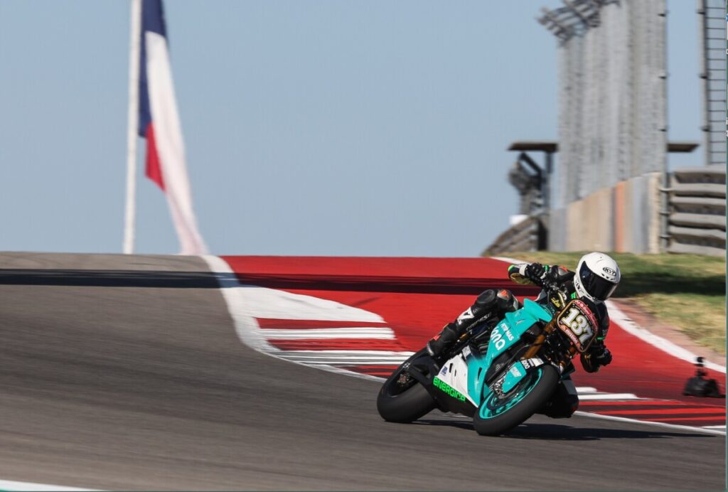 Énergique dans l’histoire : Mesa sur le podium au CoTA, maintenant l’électrique fait peur Energica, Eva Ribelle