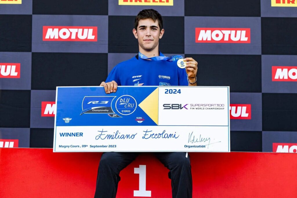 Emiliano Ercolani, starlette Yamaha “Samedi le titre, maintenant l’école” Emiliano Ercolani Yamaha