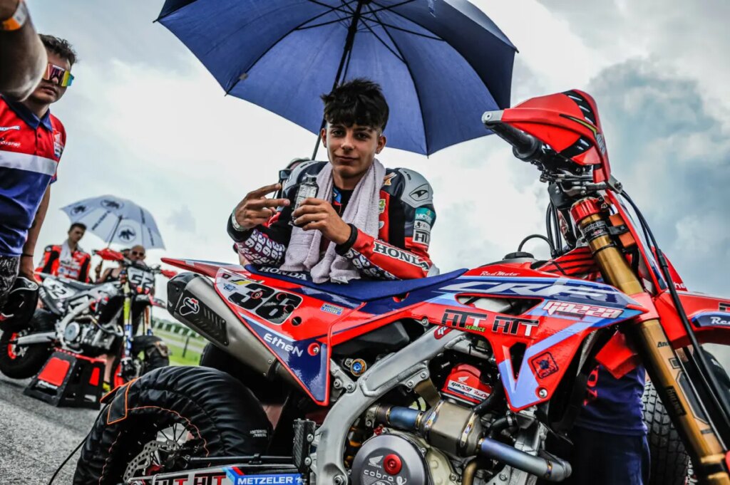 Antonino Navarria “Je ne quitterai jamais le motard, j’ai un travail à terminer” antonino-navarria-motard-pomposa