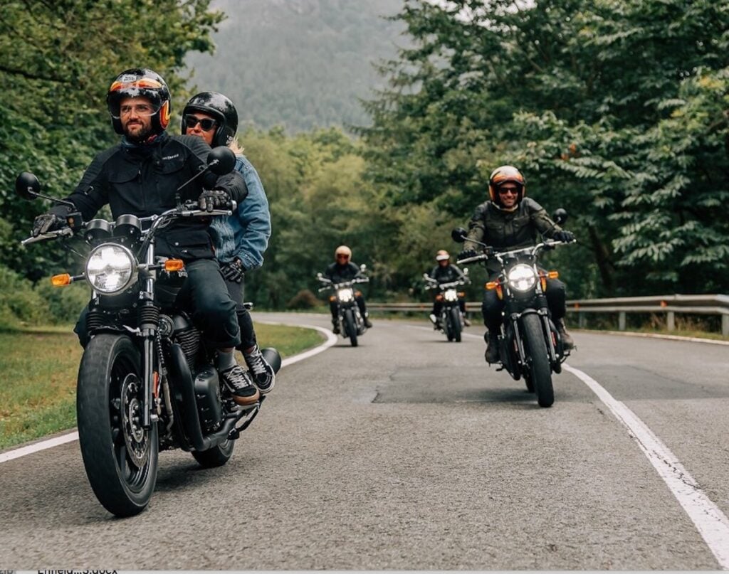 Royal Enfield, rallye mondial One Ride 2023 le dimanche 17 septembre Royal Enfield