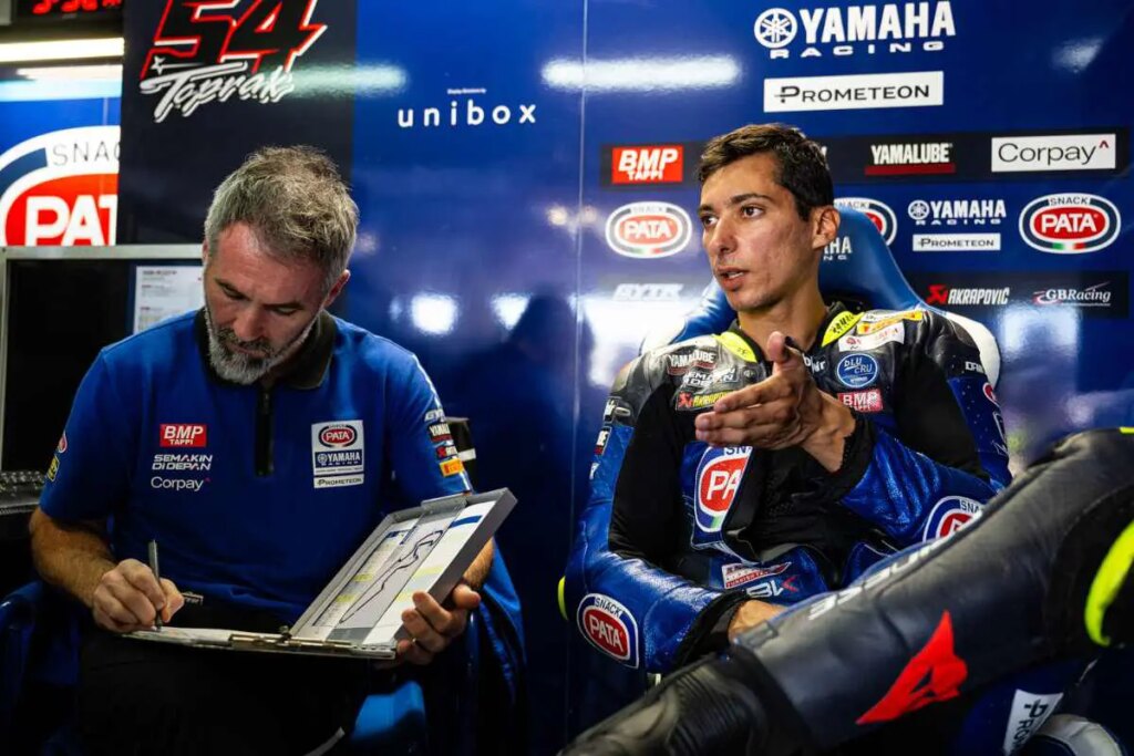 Superbike Aragon, Razgatlioglu scontento: frecciata a Yamaha