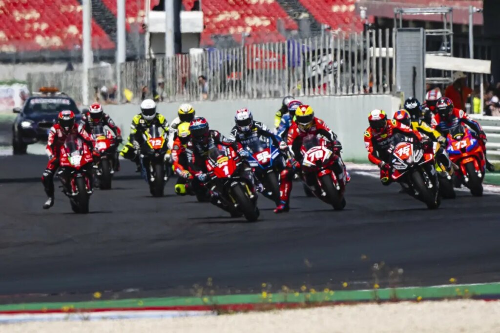 Dunlop au CIV, l’accord pluriannuel s’étend à toutes les catégories dunlop-civ-accordo-pluriennale