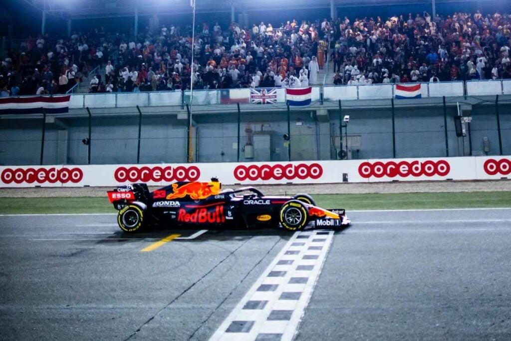 F1 GP Qatar 2023, Verstappen peut remporter le titre : horaires du week-end F1 GP Qatar 2023: orari tv e streaming Sky e TV8