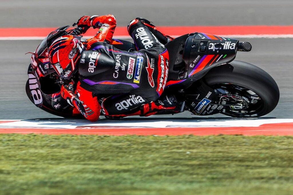 MotoGP, Maverick Vinales freiné par les pneus “Je n’en avais plus” maverick-vinales-sabato-motogp-indonesia