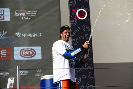 Simone Corsi s'est retrouvé « de retour au Championnat du Monde ?  Seulement s'ils acceptent mon équipe"