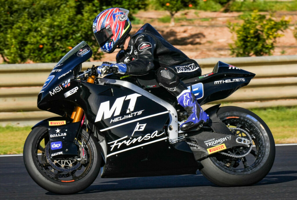 ogura-test-pirelli-valencia