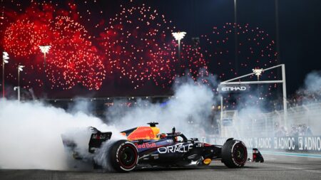 Formule 1 : Cartes postales d'Abu Dhabi, certains rient et d'autres pleurent
