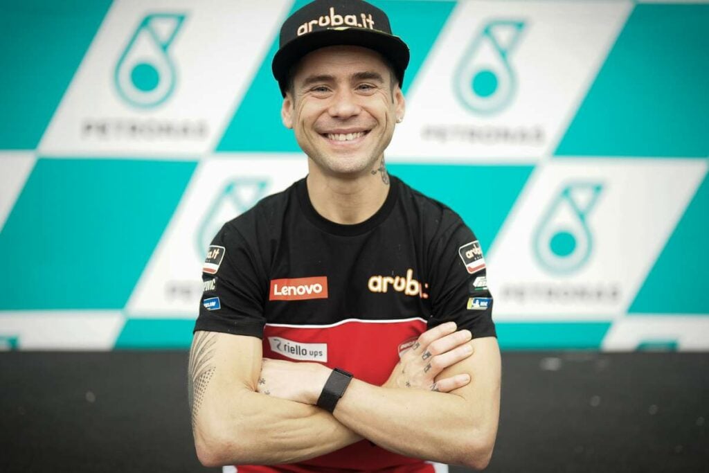 MotoGP, Alvaro Bautista : « Je dois calmer ceux qui disent que je peux gagner » MotoGP Malesia, Alvaro Bautista espone i suoi obiettivi
