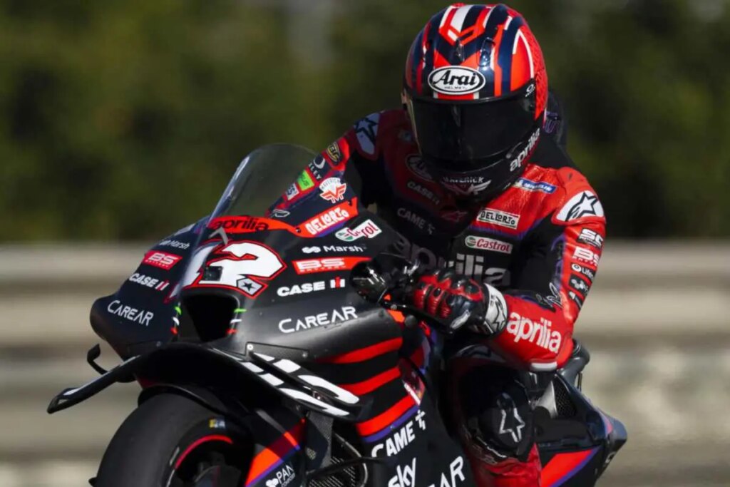 MotoGP, Aprilia fait sourire Vinales : “Nous comprenons la direction pour 2024” MotoGP, test Valencia: Aprilia fa sorridere Vinales