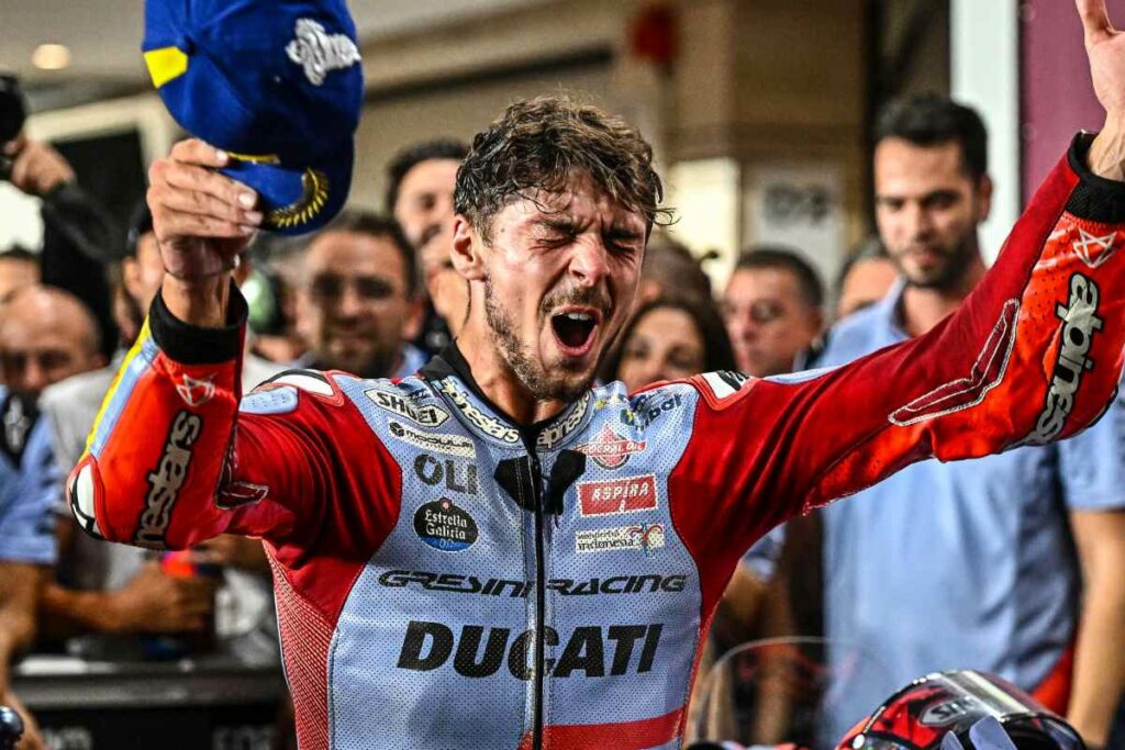 MotoGP, Di Giannantonio : « Je suis au sommet du monde. Carte 8 ? Je t’explique” MotoGP Qatar, Di Giannantonio vince e manda un messaggio a VR46