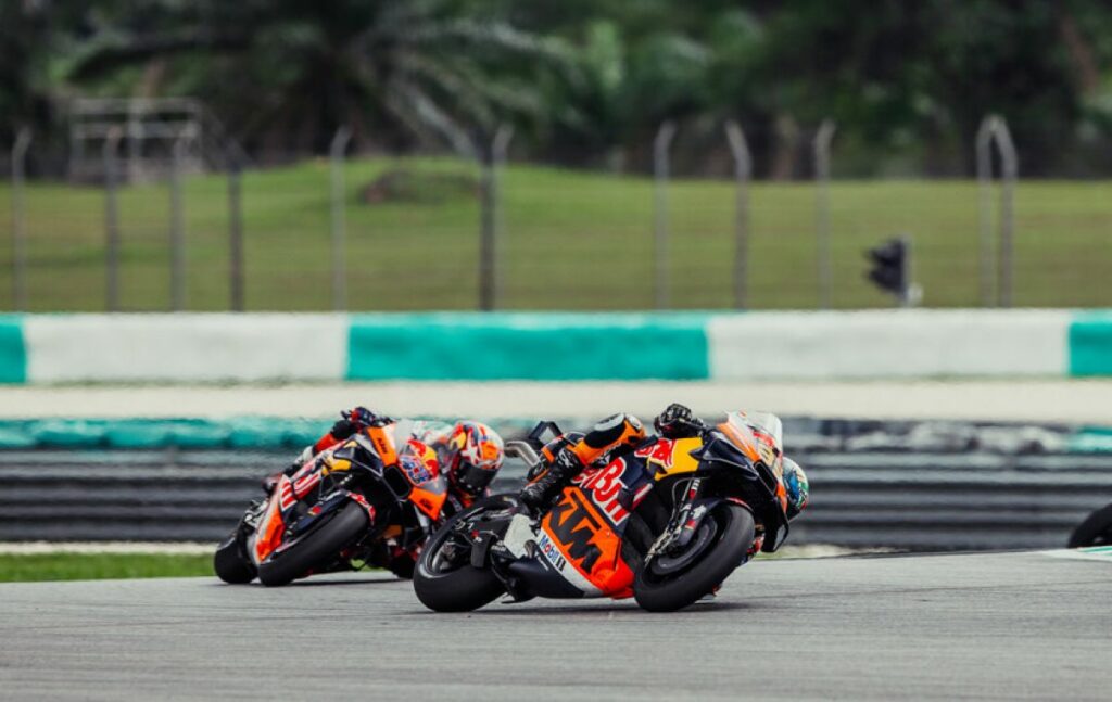 MotoGP : l’étincelle manque, mais KTM est toujours là binder-miller-ktm-sprint-sepang