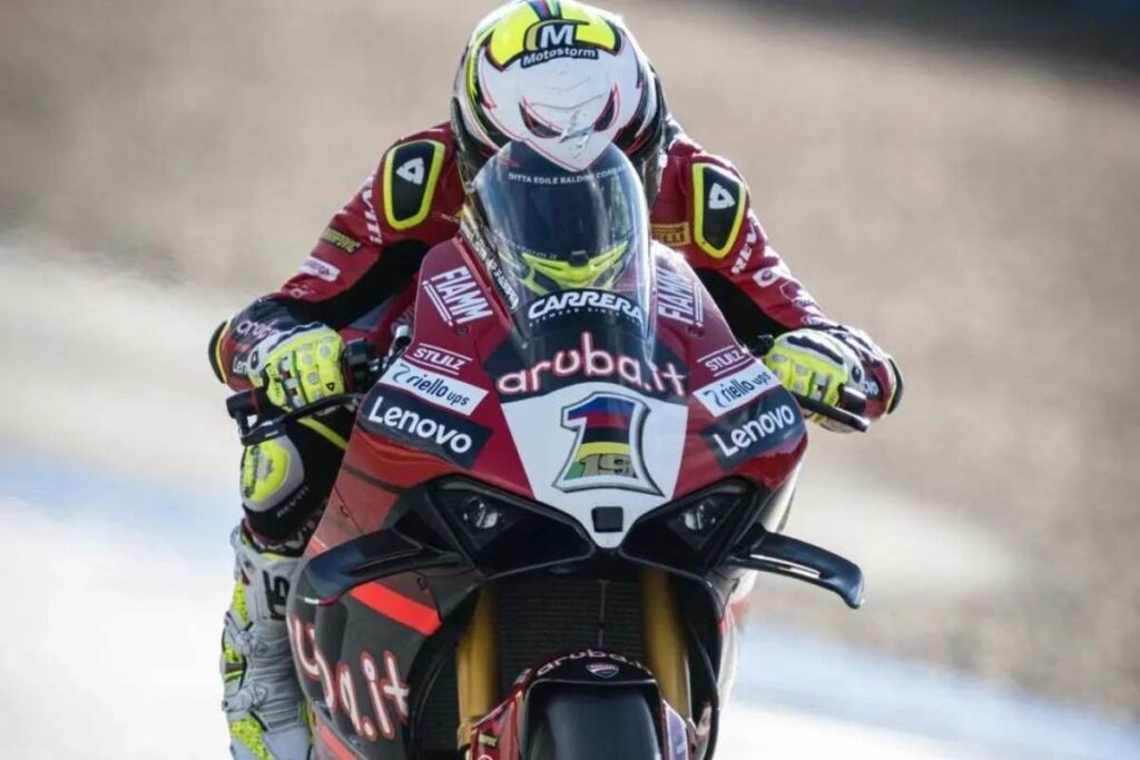Superbike, Alvaro Bautista teste la Ducati lestée : “Voici ce qui change” Superbike, test Jerez: Bautista prova la Ducati zavorrata