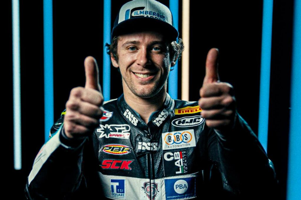 Superbike, Oettl de Ducati à Yamaha : il courra avec le team GMT94 Superbike, Philipp Oettl con il team GMT94 nel 2024