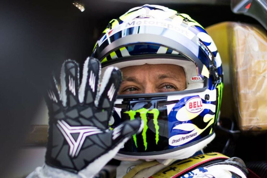 Valentino Rossi revient à Yas Marina : à l’assaut du podium avec BMW Valentino Rossi