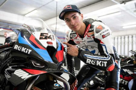 Superbike, la BMW fa sorridere Razgatlioglu