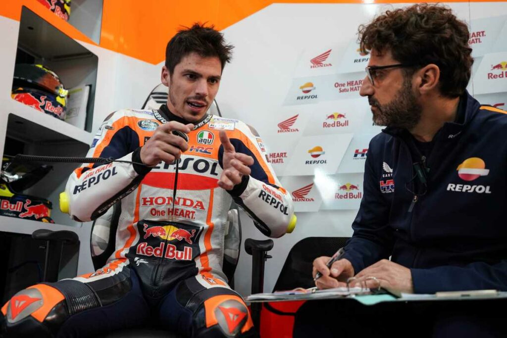 MotoGP, Joan Mir fait la promotion de la nouvelle Honda : voici comment elle a changé MotoGP, Joan Mir promuove la nuova Honda