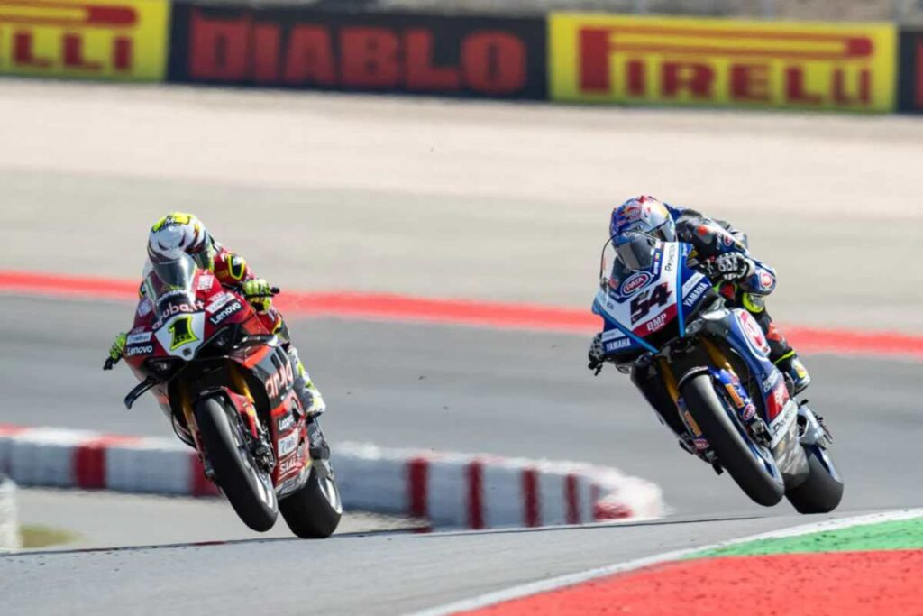 Superbike, Razgatlioglu : « Avec plus de puissance, j’aurais facilement combattu pour le titre » Superbike 2023, cosa è mancato alla Yamaha? Risponde Razgatlioglu