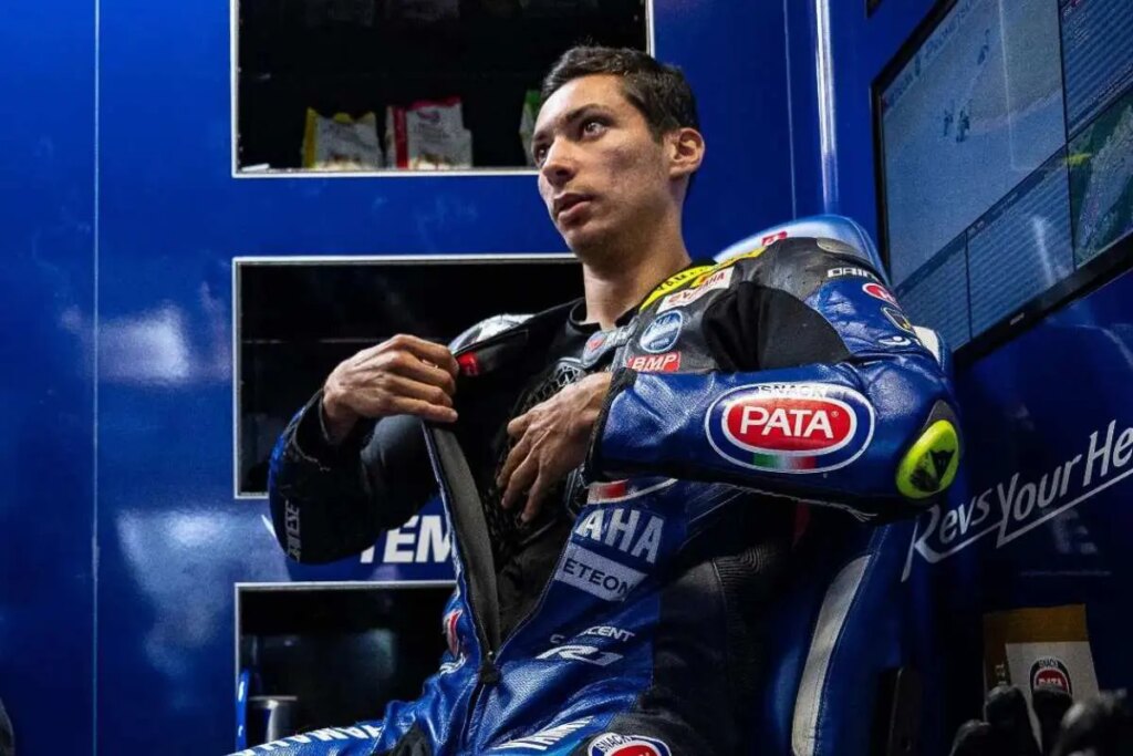 Superbike, Razgatlioglu est prêt : ses débuts sur BMW approchent Superbike, Razgatlioglu debutta sulla BMW: le date dei test