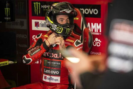 Superbike, test Portimao: Alvaro Bautista non è felice