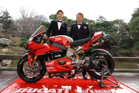 Presentato il Ducati Team Kagayama all'assalto dell'All Japan Superbike