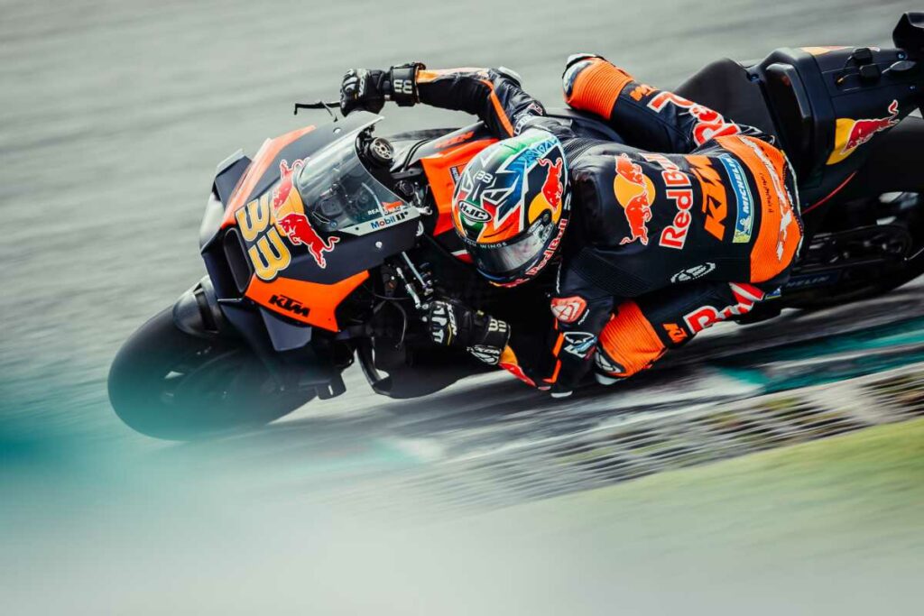 MotoGP, Brad Binder veut épater : KTM toujours “caché” MotoGP, Brad Binder e una KTM "nascosta"