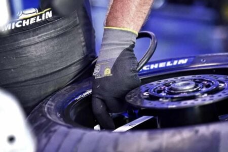 MotoGP, pressione gomme: possibile compromesso con Michelin